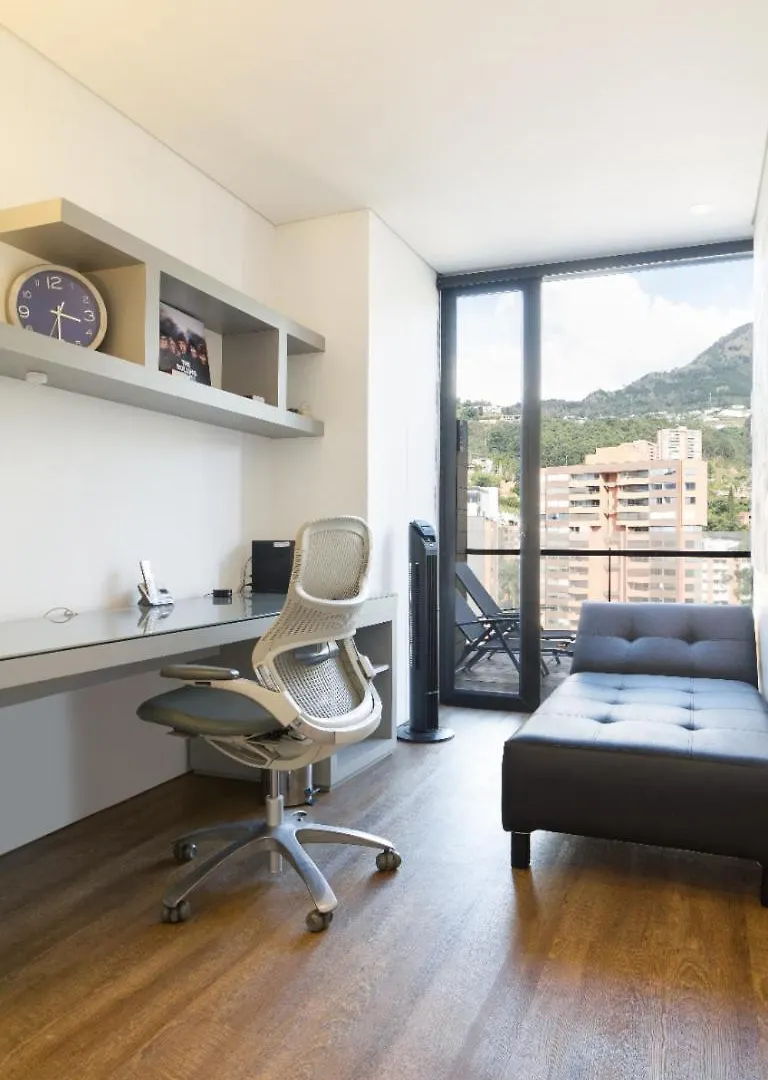 Energy Living Iconic 5 Star Condo Close To Lleras Medellín